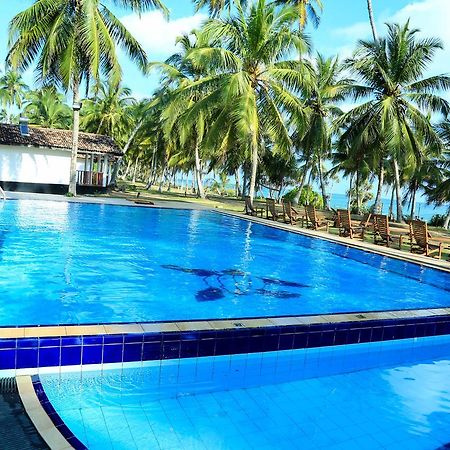 Darwins Beach Resort Tangalle Dış mekan fotoğraf