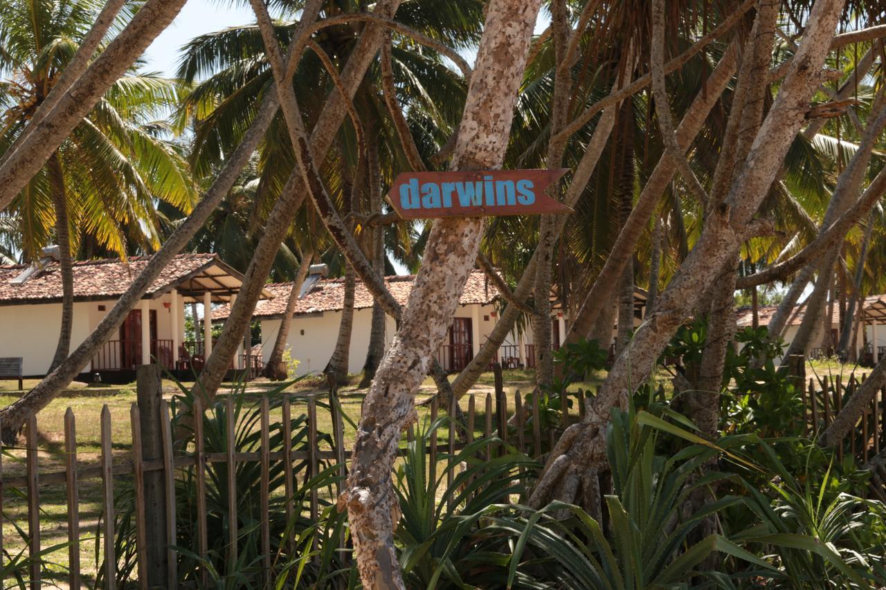 Darwins Beach Resort Tangalle Dış mekan fotoğraf